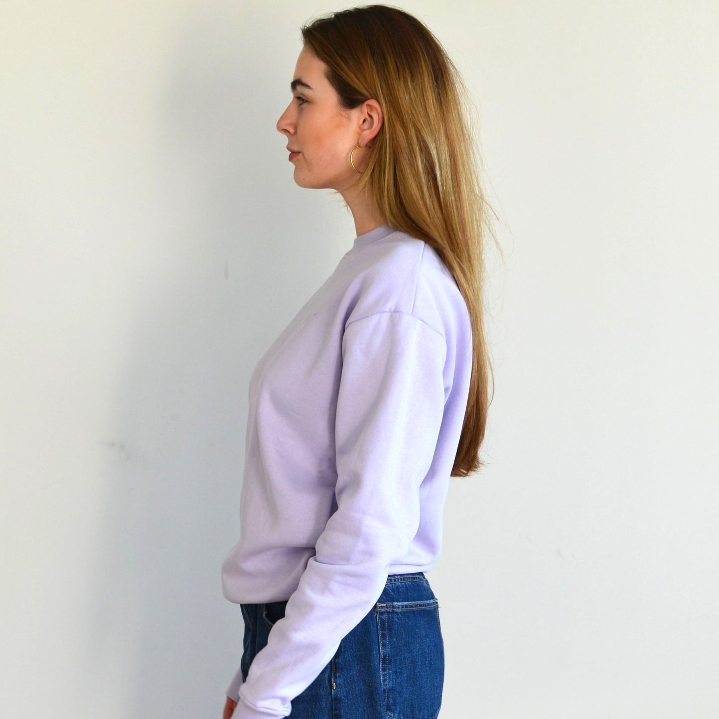 The Essential Crewneck Lila